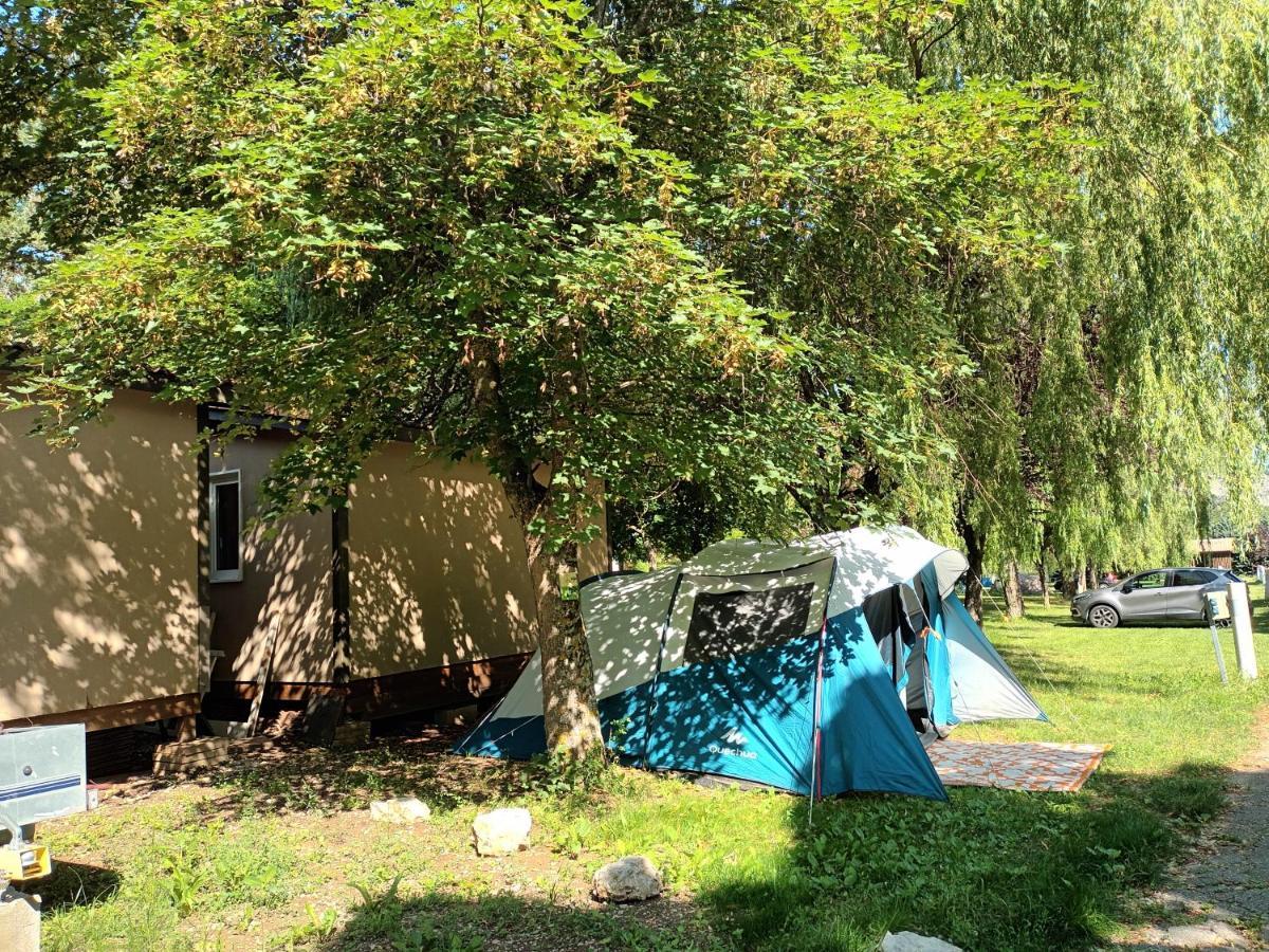 Camping Du Lac Сен-Жульєн-дю-Вердон Екстер'єр фото